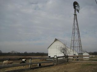 1551 W Division Rd, Urich, MO 64788