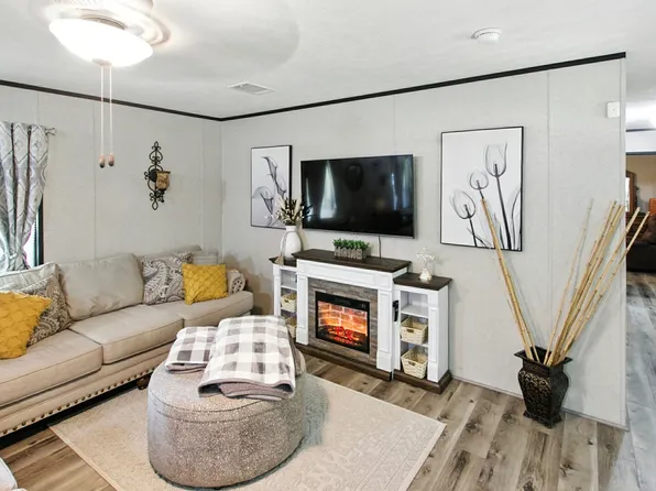 (undisclosed Address), Calhoun, LA 71225