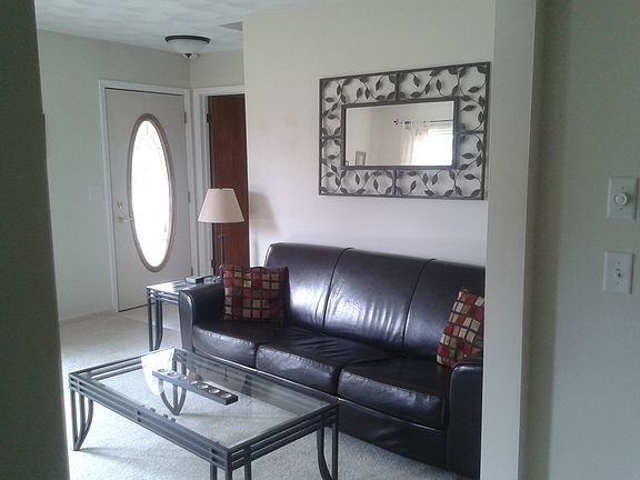 3rd image of 1306 W Herbison Dr