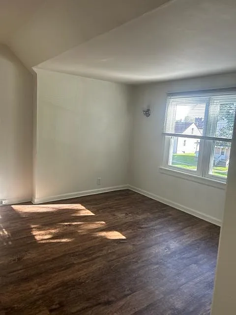 1 bed, 800 sqft, $750 — Photo 4