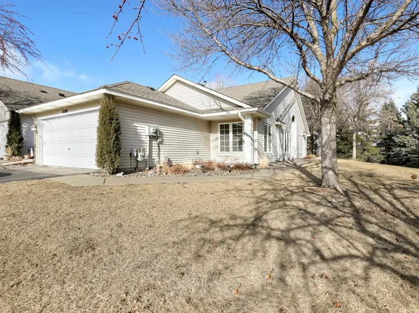 6302 Brook Ln, Savage, MN 55378