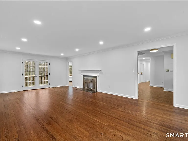 116 Scarlet Oak Dr — Photo 12