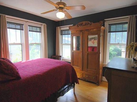 3rd image of 3013 Brightwood Ave