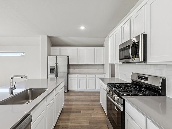 7th image of this home