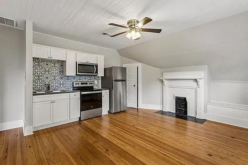 Victorian Village Apartments Photo 1