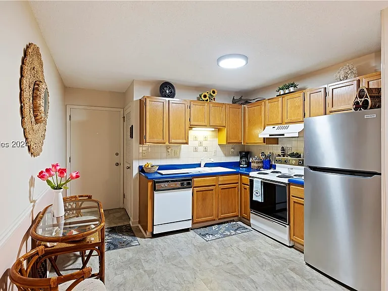 239 Beach City Rd #1323 — Photo 9
