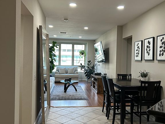 3rd image of 1465 C St #3505