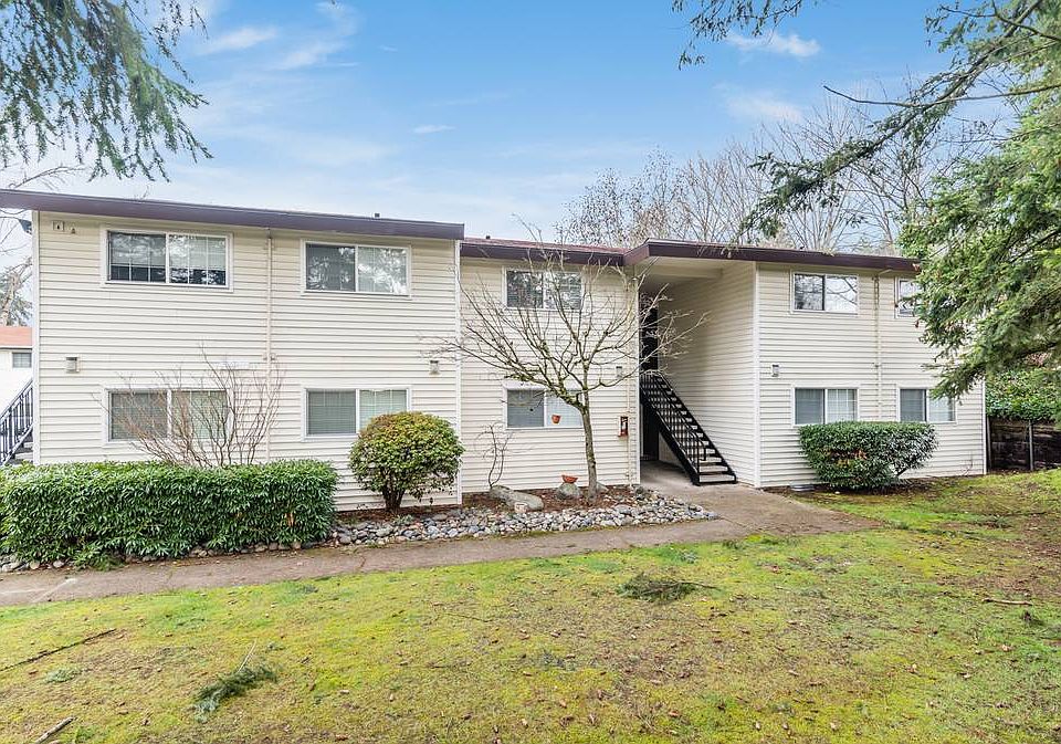 1st image of 2305 S 74th St APT 2