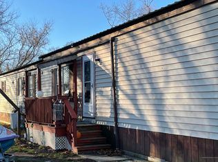18 Holmes St, Rockland, ME 04841