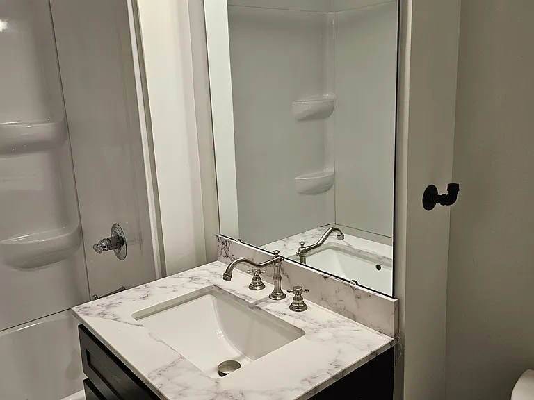 3868 Washington Blvd #10 — Photo 7