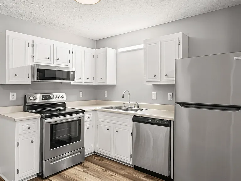 Turtle Creek Townhomes — Photo 8