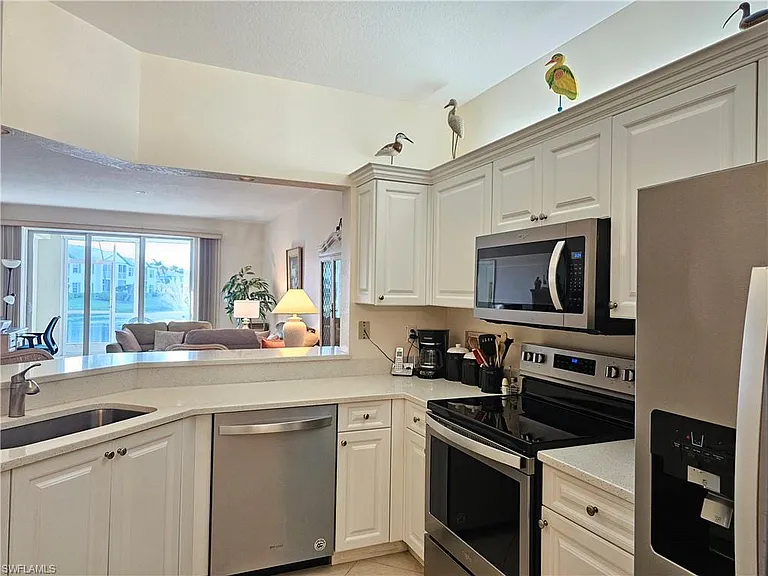 818 Tanbark Dr #102 — Photo 8