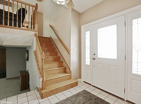 2nd image of 1300 Blair Ln