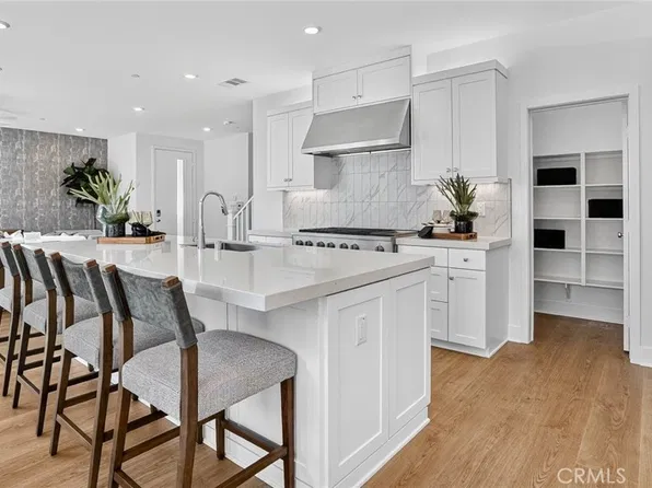 27129 Prominence Ln, Valencia, CA 91381