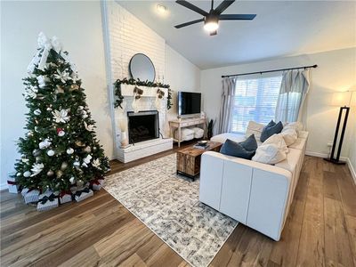 11812 Barton Dr, Oklahoma City, OK, 73120