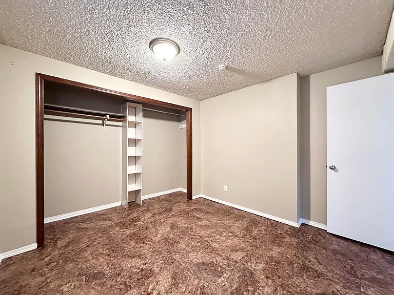 6300 SW Fisher Ave — Photo 34