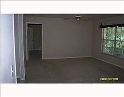 4th image of 739 Hamilton Ave