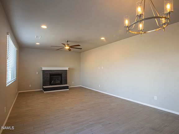 3rd image of 12234 Mensa Ct