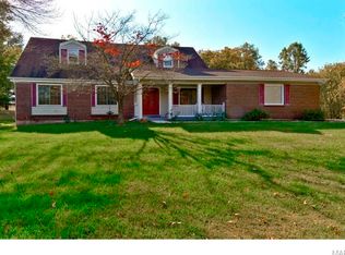 131 Kings Dr, Florissant, MO