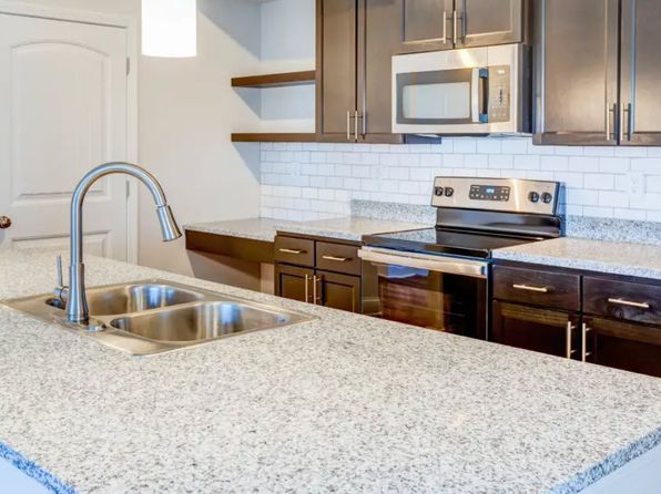 4000 Revere Blvd #104