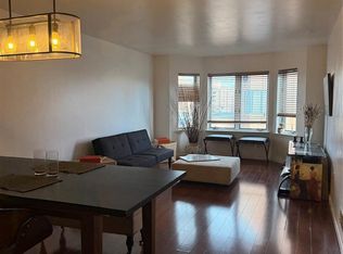 402 Williams Ct #U402, Edgewater, NJ