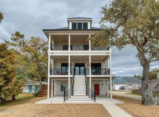 476 Andrews Rd, Hampstead, NC 28443