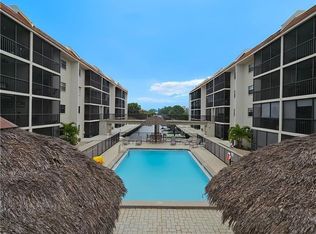 9395 Pennsylvania Ave APT 19, Bonita Springs, FL 34135