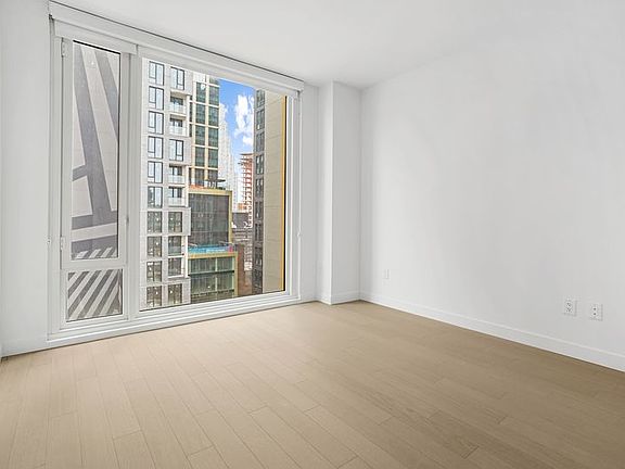 5th image of 310 Livingston St APT 1205