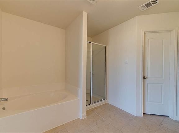 5th image of 13216 Tower Ln