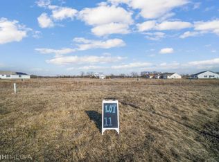 1404 Indian Trl, Kankakee, IL 60901