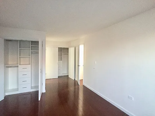 Rented by Sovereign Associates | media 8