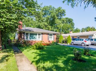 736 S Arlington Heights Rd, Arlington Heights, IL 60005