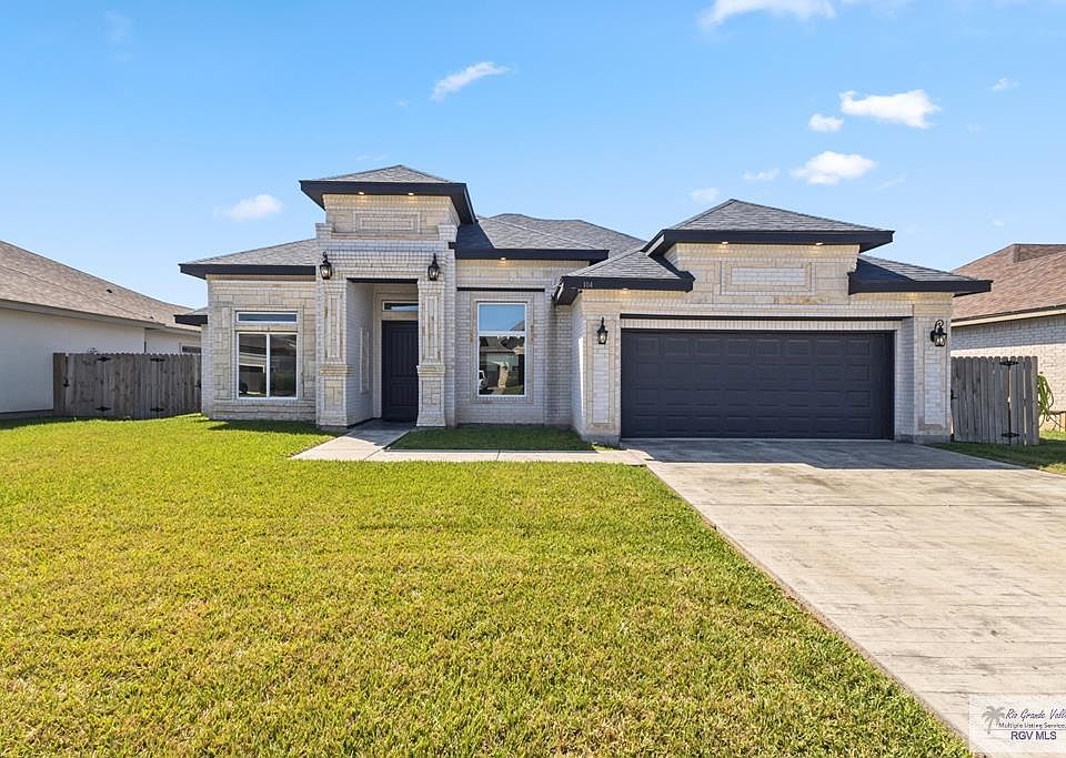 1st image of 104 Talon Dr