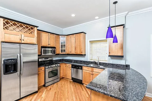 3501 N Sheffield Ave #2S — Photo 4