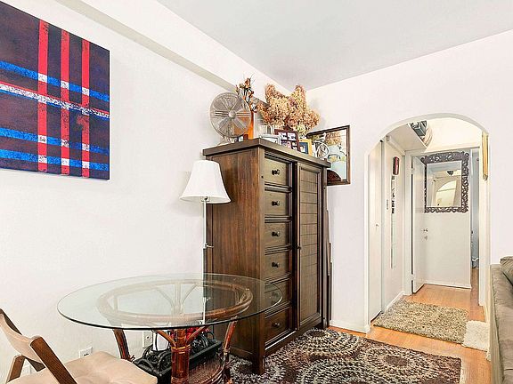 2nd image of 579 Academy St APT 4E