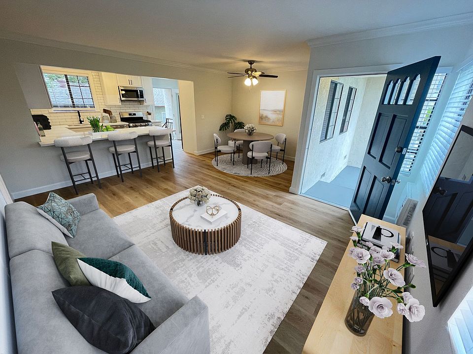 1st image of 3632 S Centinela Ave #3636