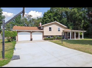 10999 M 140, Niles, MI 49120