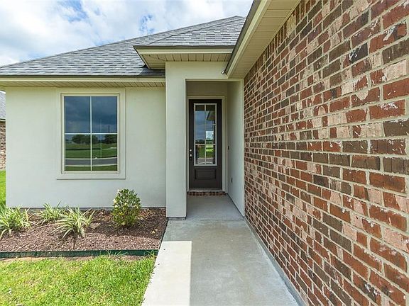 3rd image of 4987 Chapelwood Dr