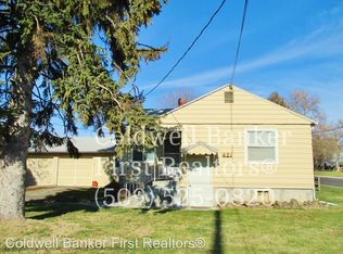 401 SE 3rd St APT D, College Place, WA 99324