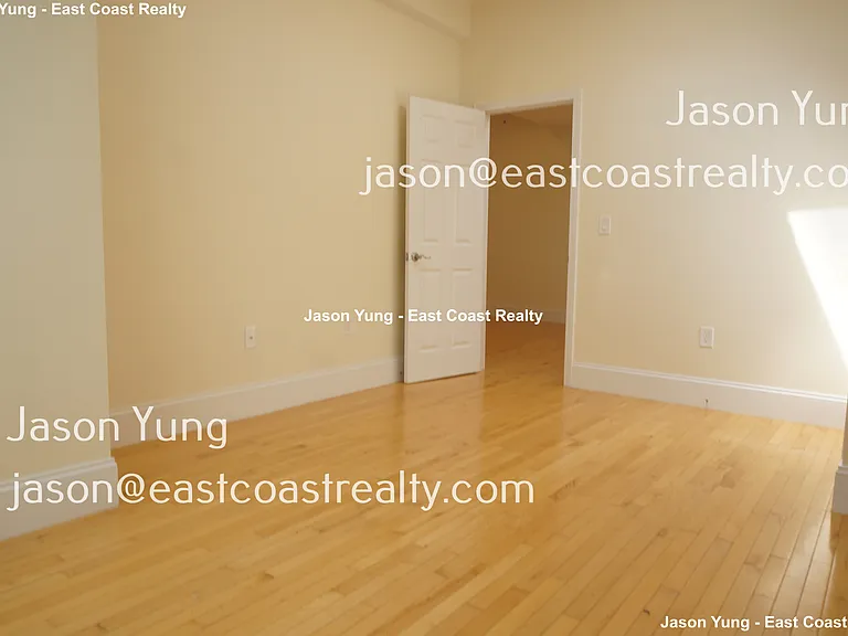 1032 Commonwealth Ave #2 — Photo 20