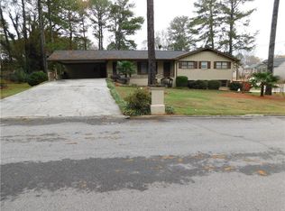 5307 Greenleaf Dr NW, Lilburn, GA 30047