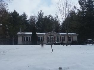 394 Pennell Rd, Imlay City, MI 48444