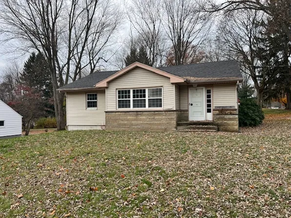 602 Longmere Dr, Kent, OH 44240