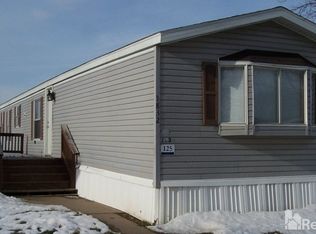 1832 Western Dr SW, Cedar Rapids, IA 52404