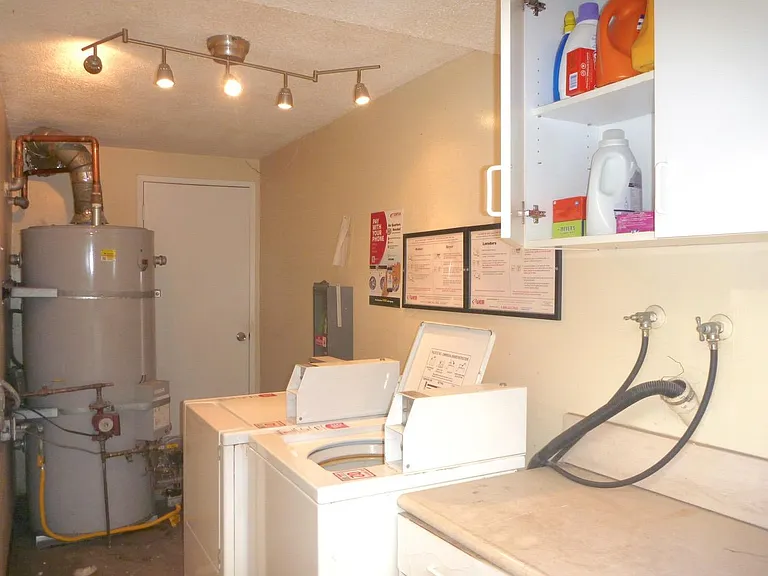 1527 Princeton St #5 — Photo 27