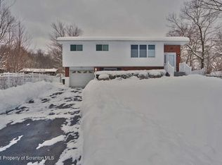 12 Terrace Dr, Scranton, PA 18505