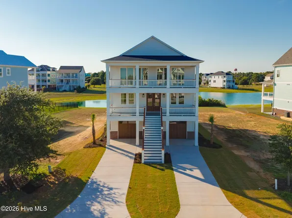 742 Cannonsgate Drive, Newport, NC 28570