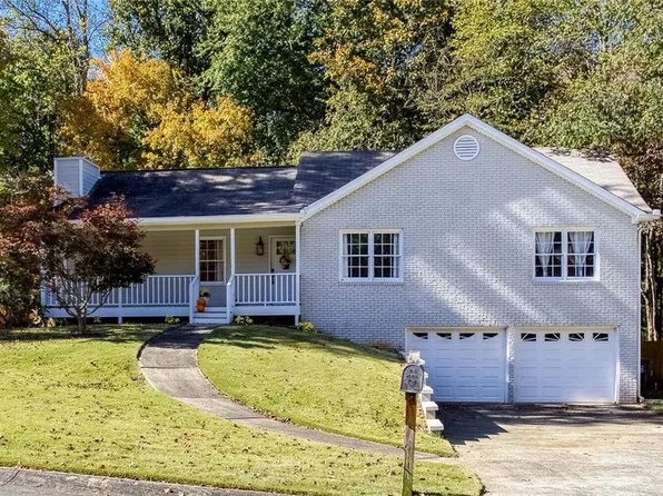 2673 Ashley Dr N, Marietta, GA 30064