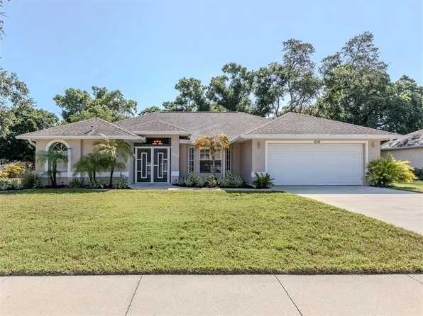 420 Lake Of The Woods Dr, Venice, FL 34293
