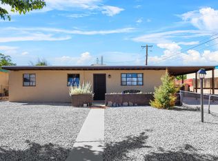 5002 Headingly Ave NE, Albuquerque, NM 87110